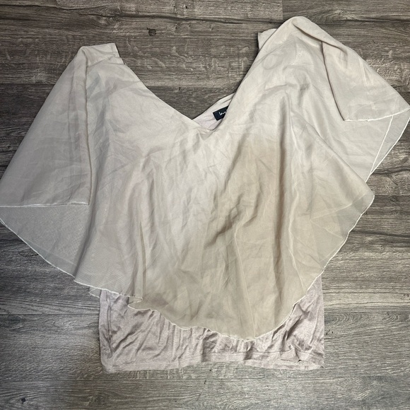 Love J Off-Shoulder Cream Blouse - Picture 2 of 4